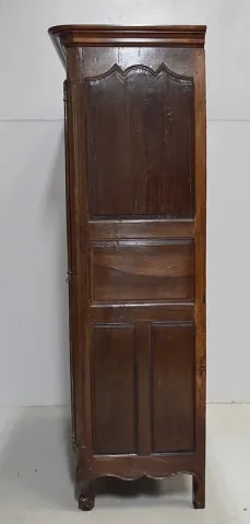 Armoire Régence en Noyer XVIIIe