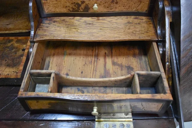 BUREAU BOOKCASE
