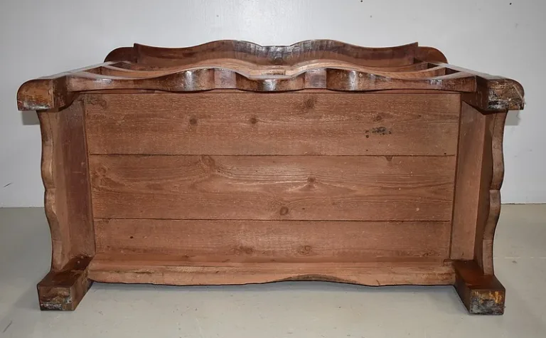 Commode Arbalète Louis XIV en Bois Fruitiers XVIIIe