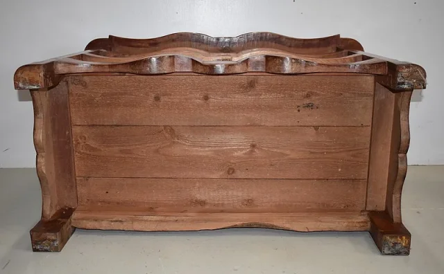 Commode Arbalète Louis XIV en Bois Fruitiers XVIIIe
