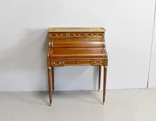 Small office with cylinder and mechanism - XIXth