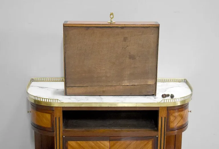 Petit meuble desserte Louis XVI d’entre-deux – XIXème
