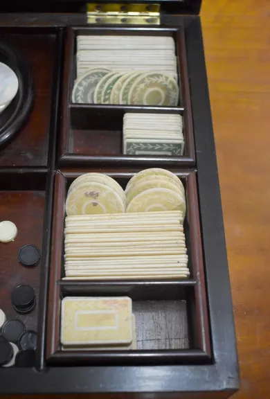 Very refined gaming cabinet - Napoleon III
