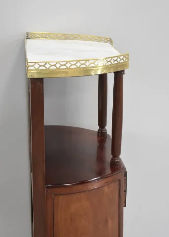 Small piece of furniture between half-moon - XVIII