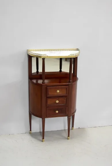 Small piece of furniture between half-moon - XVIII