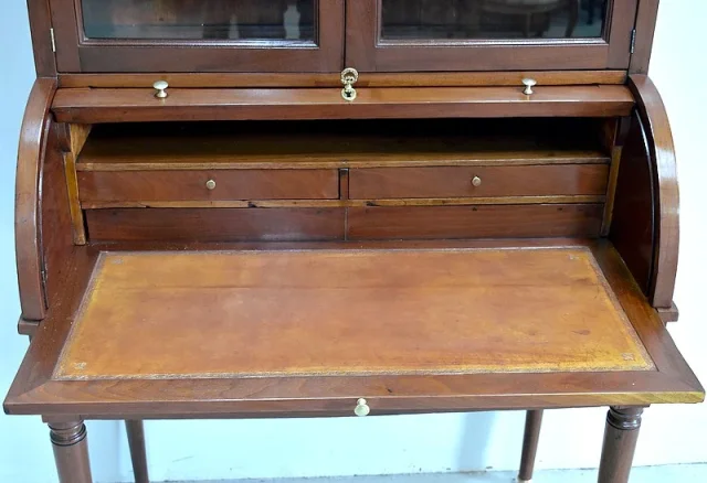 Bonheur du jour à cylindre Louis XVI – XVIIIème