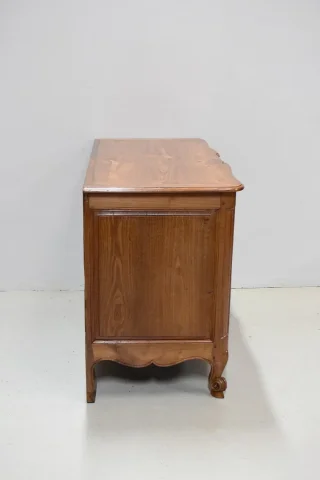 Commode Louis XV à double arbalètes – XVIIIème