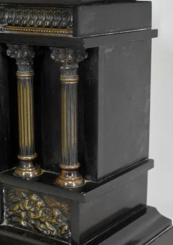 Pendule de Cheminée Napoléon III – 1900