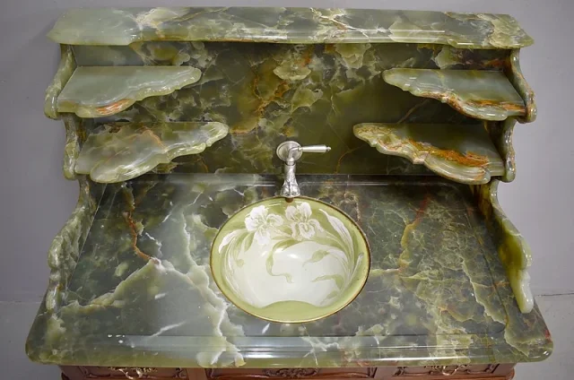 Exceptional bathroom furniture in Onyx - twentieth