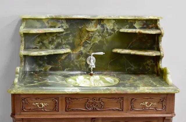 Exceptional bathroom furniture in Onyx - twentieth
