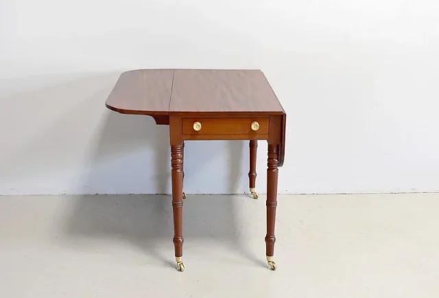Small english Victorian table with shutters - XIXth