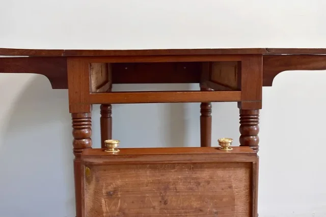 Small english Victorian table with shutters - XIXth