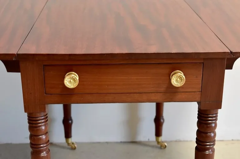 Small english Victorian table with shutters - XIXth