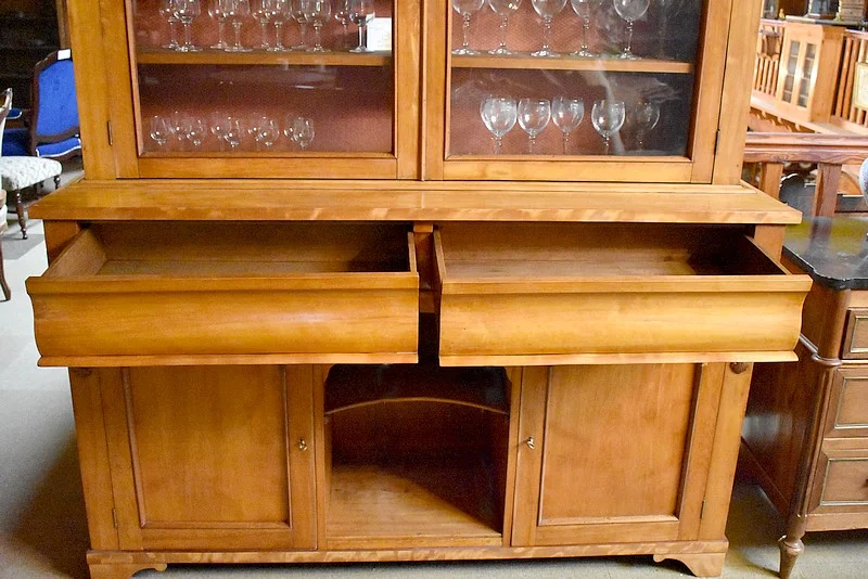 Buffet two-body showcase English- nineteenth