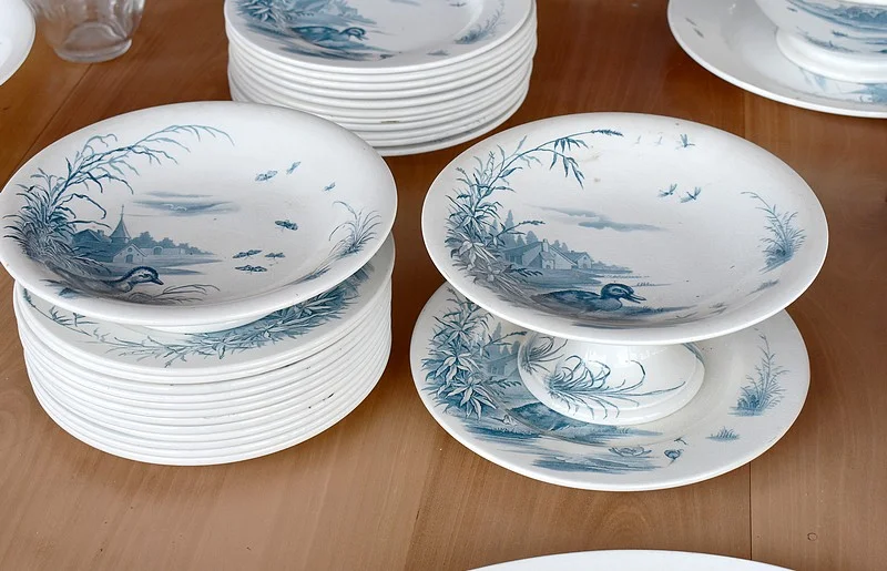 Important table service Earthenware Gien - late nineteenth