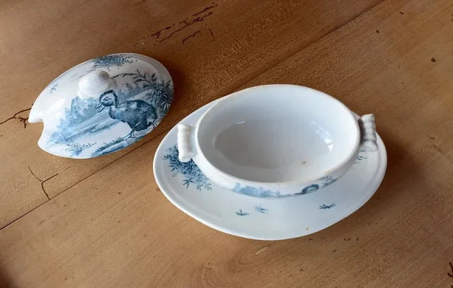 Important table service Earthenware Gien - late nineteenth