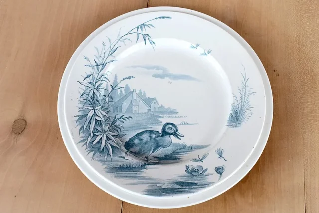 Important table service Earthenware Gien - late nineteenth