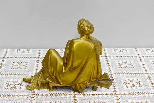 Bronze femme érudite par Grégoire – XIXème