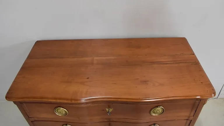 Commode Arbalète Louis XV en Merisier blond XVIIIe