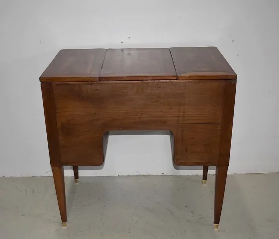 Coiffeuse Louis XVI pour Homme en Acajou XVIIIe