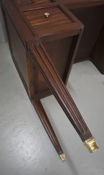 Coiffeuse Louis XVI pour Homme en Acajou XVIIIe