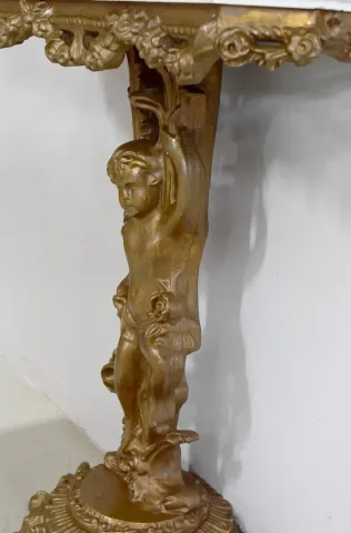 Small carved console - twentieth