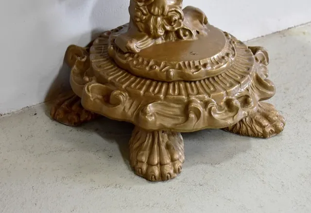 Small carved console - twentieth