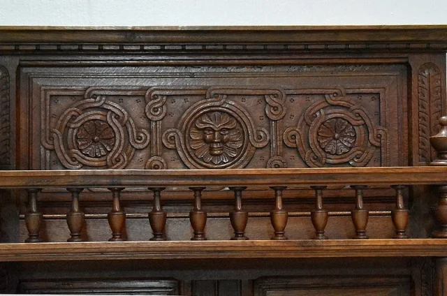 Confiturier – dressoir Néo-gothique – XXème