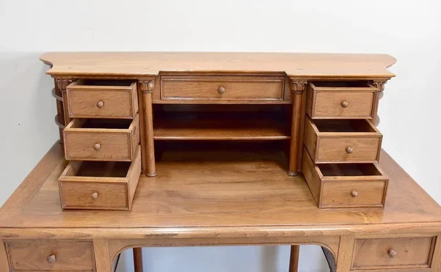 "Mazarin" tiered desk - 19th century