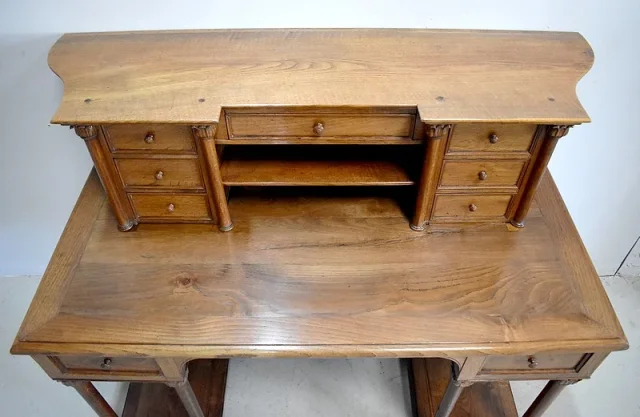 "Mazarin" tiered desk - 19th century