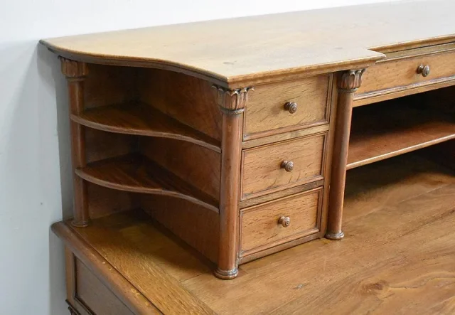 "Mazarin" tiered desk - 19th century