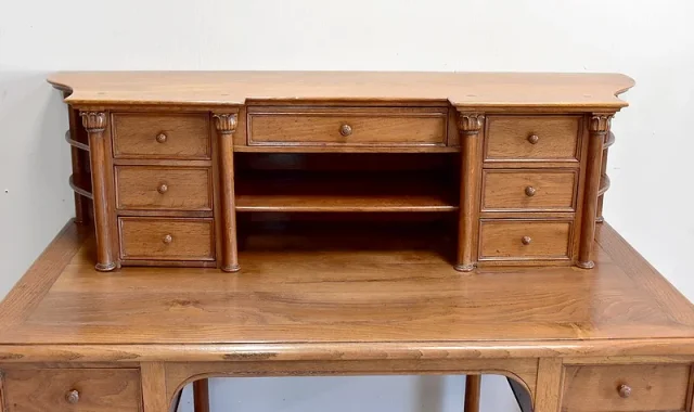 "Mazarin" tiered desk - 19th century