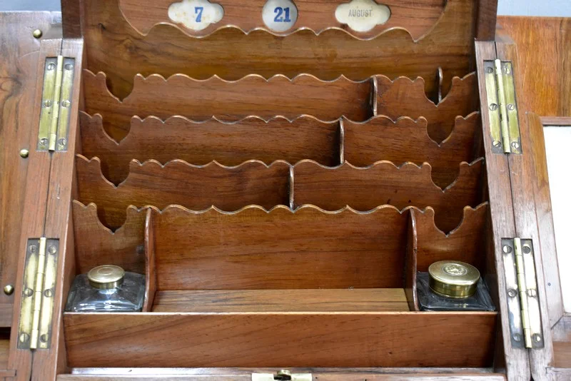 Filing cabinet in Walnut - XIXth