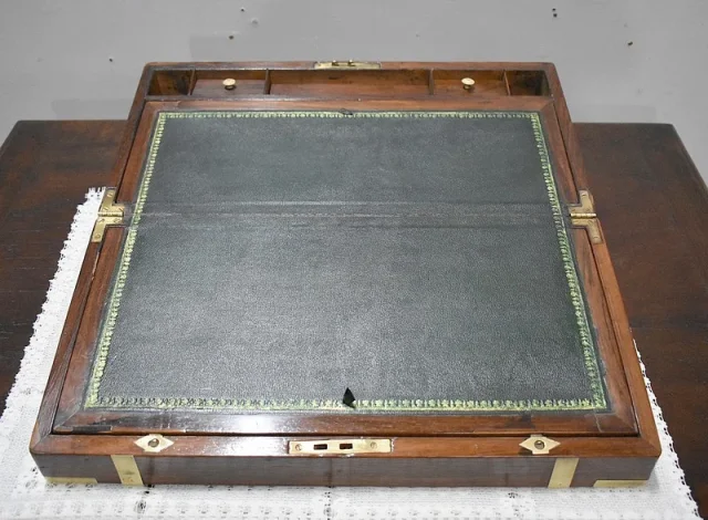 Coffret-Ecritoire de Marine en Palissandre XIXe