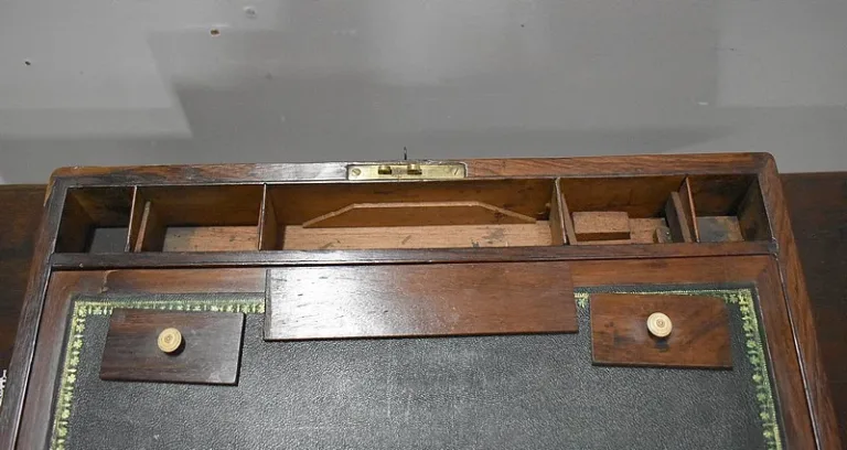 Coffret-Ecritoire de Marine en Palissandre XIXe