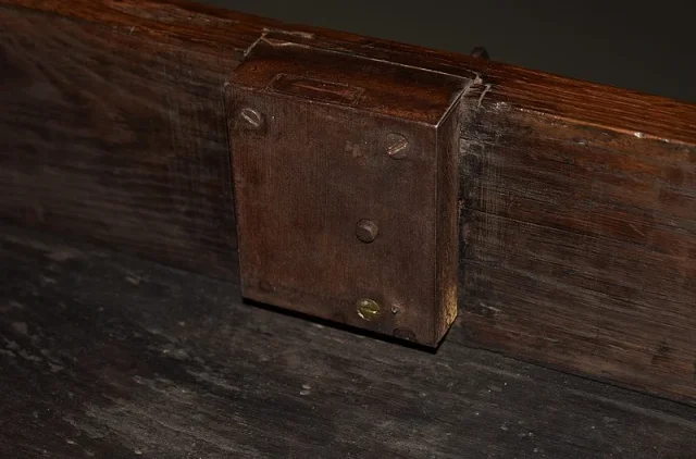 LOUIS XIV PERIOD書き込みテーブル