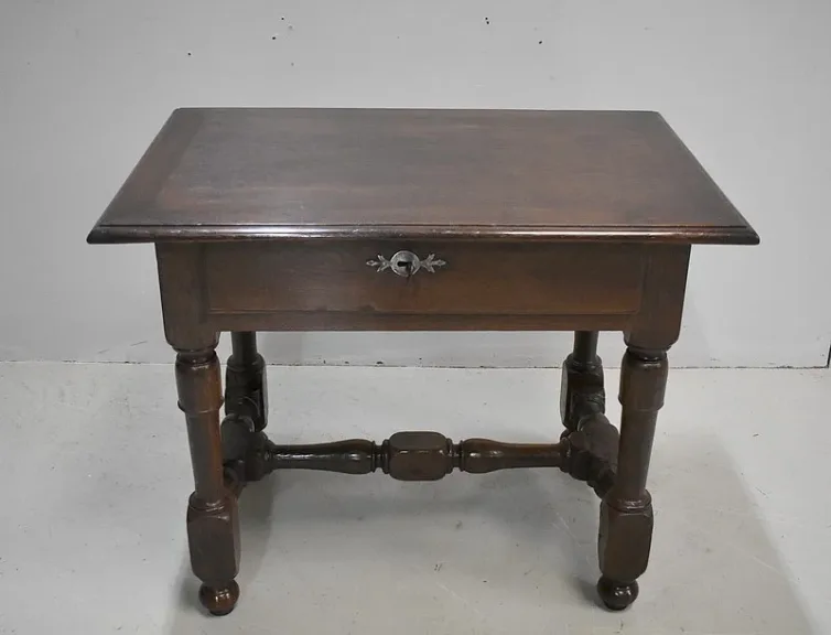 LOUIS XIV PERIOD SCHREIBTISCH
