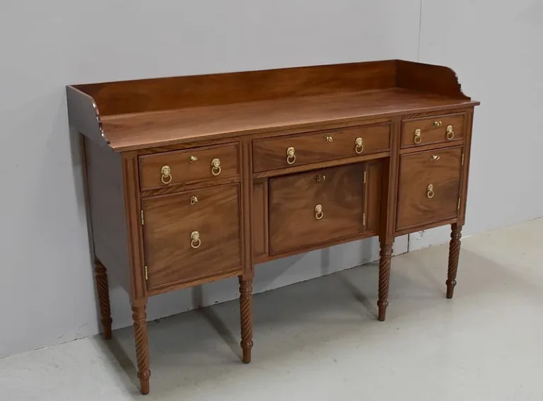 SIDEBOARD INGLES