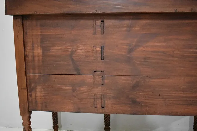 SIDEBOARD INGLES