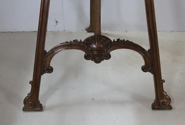 Grand chevalet Louis XV sculpté – 1920