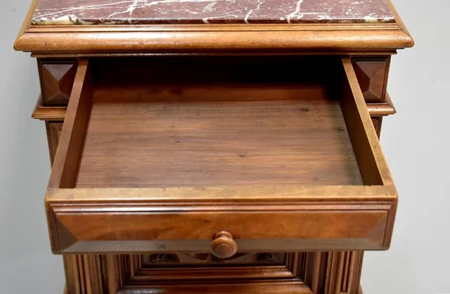 Renaissance sculpted high bedside table - 1900