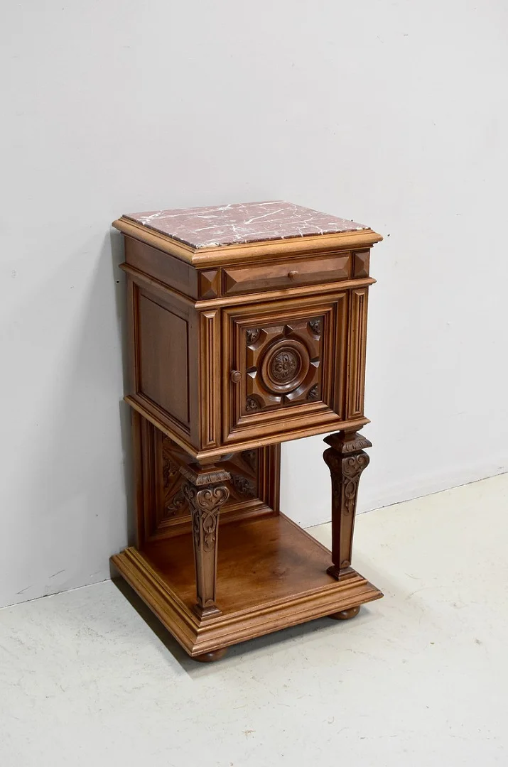 Renaissance sculpted high bedside table - 1900