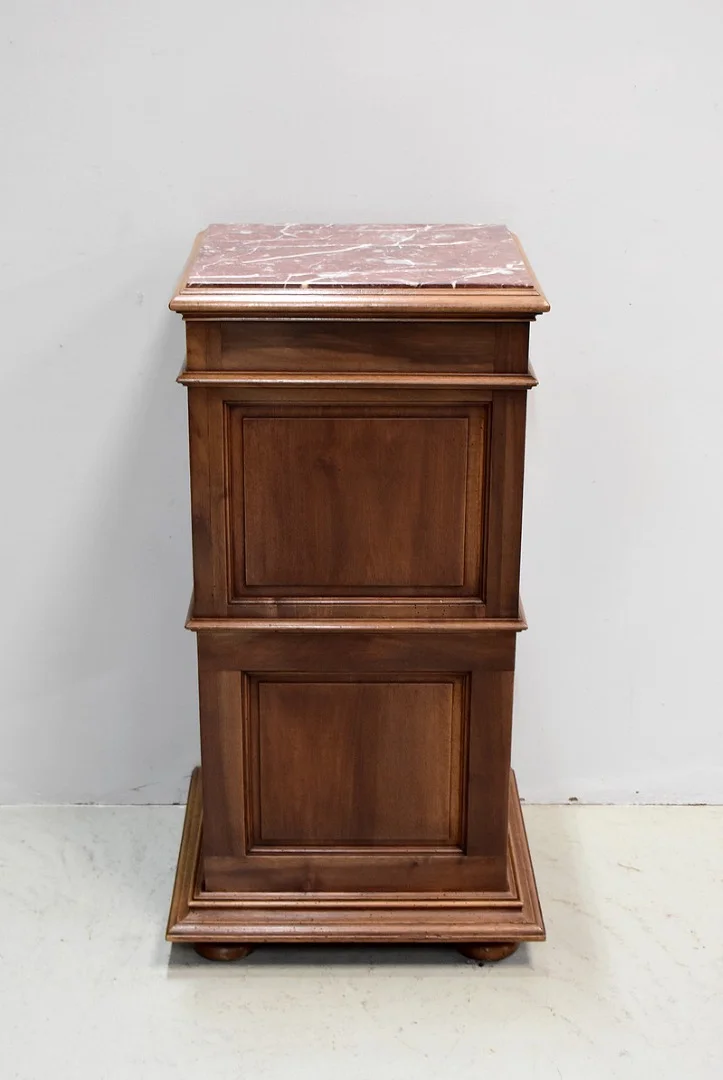 Renaissance sculpted high bedside table - 1900