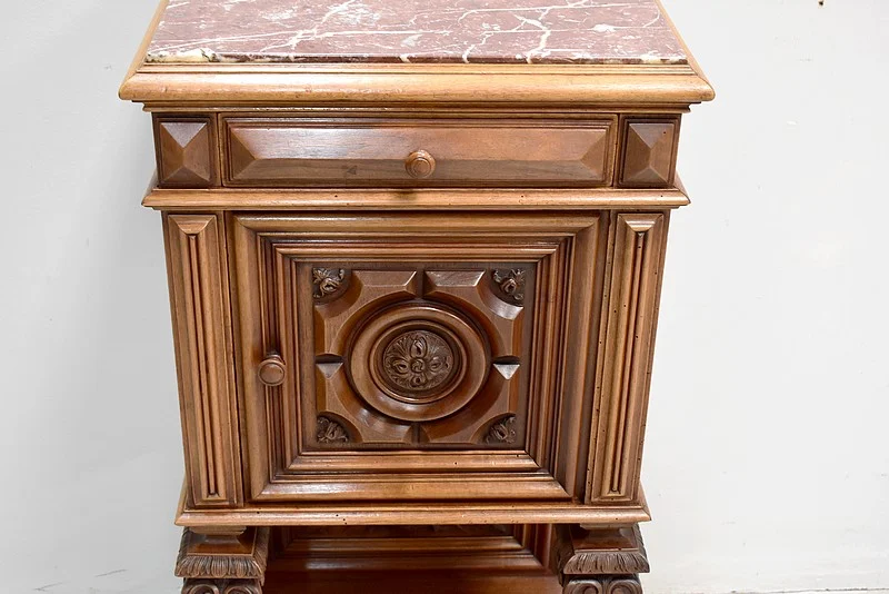 Renaissance sculpted high bedside table - 1900
