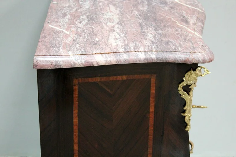 Small Louis XV child's dresser stamped J. TUART - XVIII