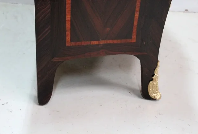 Small Louis XV child's dresser stamped J. TUART - XVIII