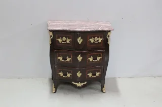 Small Louis XV child's dresser stamped J. TUART - XVIII