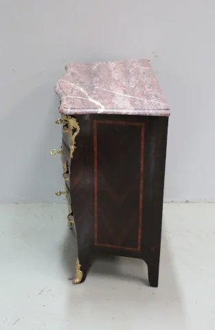 Small Louis XV child's dresser stamped J. TUART - XVIII