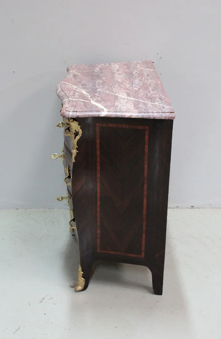 Small Louis XV child's dresser stamped J. TUART - XVIII
