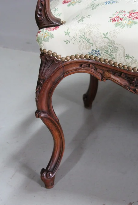 Paire de Fauteuils Cabriolet Louis XV à la Reine – XIXème